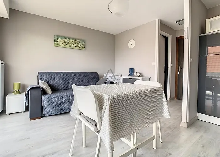 Renove Avec Balcon, Parking Prive, Proche Centre-ville Et - 2 Pers - Fr-1-236-84 Apartamento *