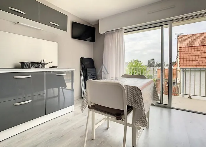 Renove Avec Balcon, Parking Prive, Proche Centre-ville Et - 2 Pers - Fr-1-236-84 Apartamento Stella-Plage